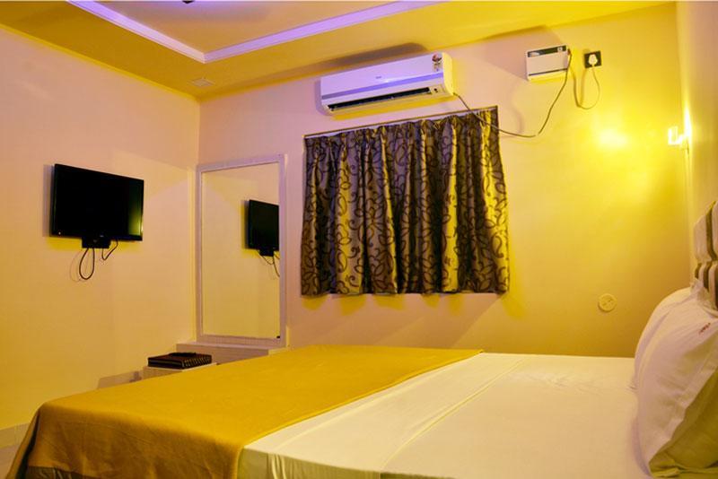 Planet Goa Beach Resort Calangute Esterno foto