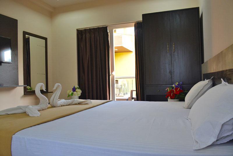 Planet Goa Beach Resort Calangute Esterno foto